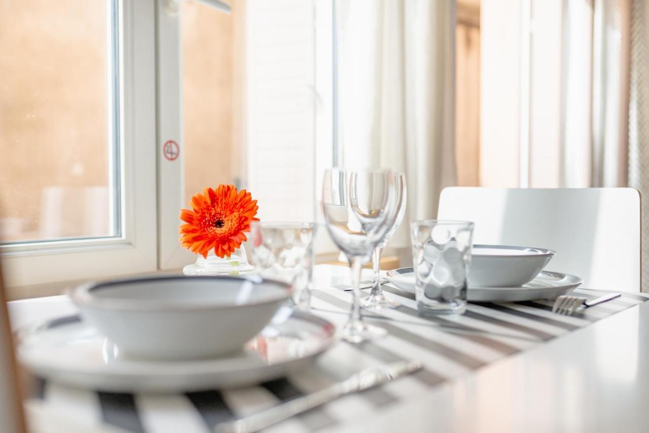 Apartamento Le 9ème- Métro Valmy-HomaLyon Exterior foto